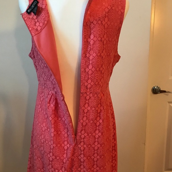 Miss Chievious Dress - Picture 4 of 7